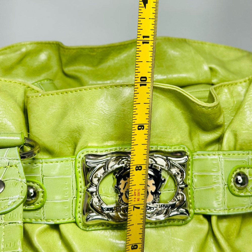 Betty Boop Lime Green Slouch Shoulder Bag - Picture 12 of 13